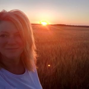 Meet your Posher, Sharon